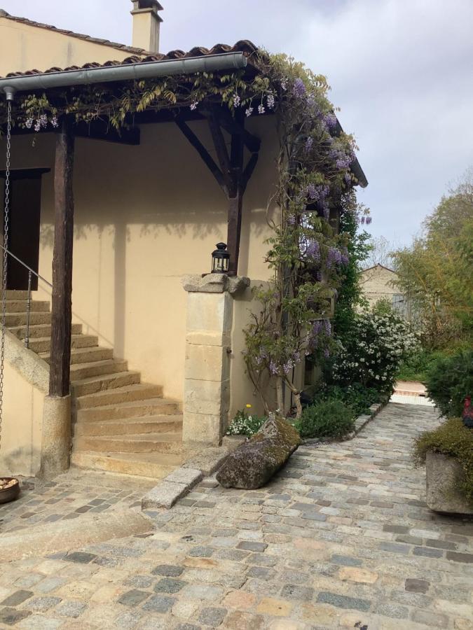 Вилла The Courtyard Кастр Экстерьер фото